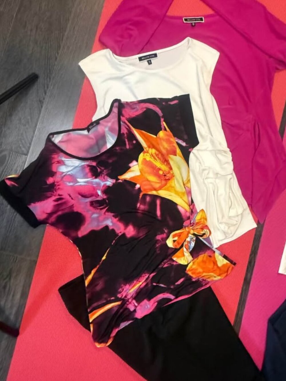 Women’s 4-Piece Bundle – Melanie Lyne & Bali Tops + Jones New York Jeans